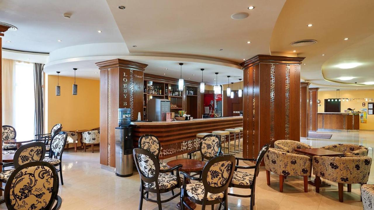 Oasis Del Mare Beach Front Hotel لوزينيتس المظهر الخارجي الصورة