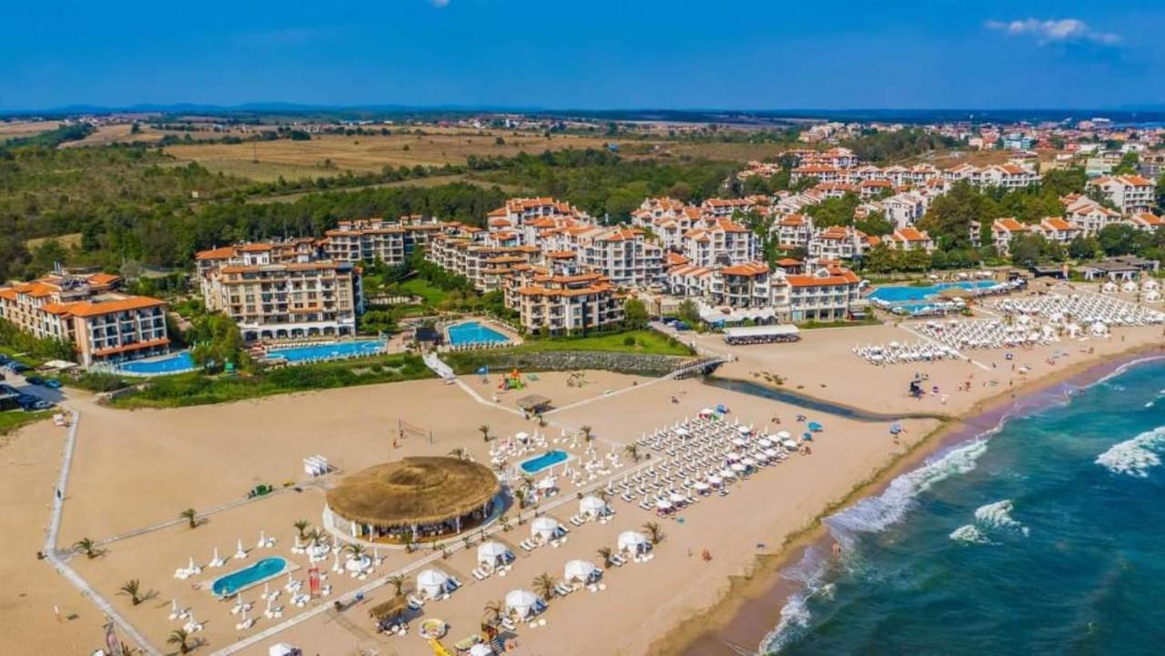 Oasis Del Mare Beach Front Hotel لوزينيتس المظهر الخارجي الصورة